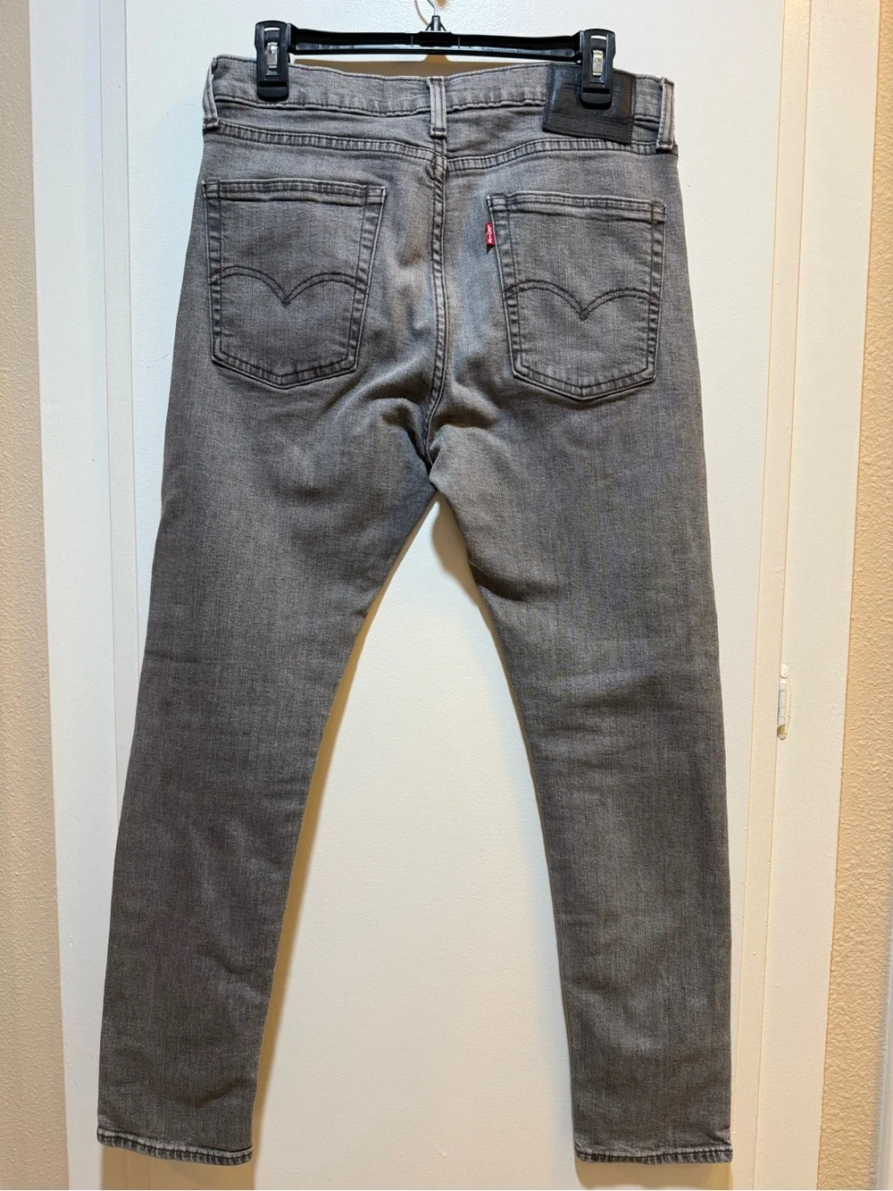 Levi's Men's Skinny Jeans in Heather Gray